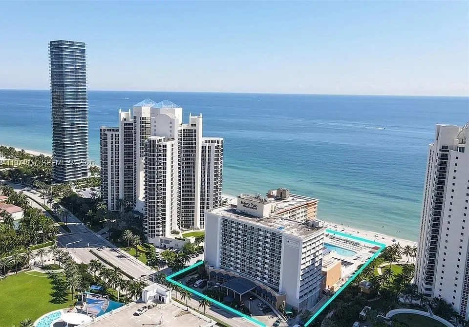 Aventura Beach Club — Photo 2