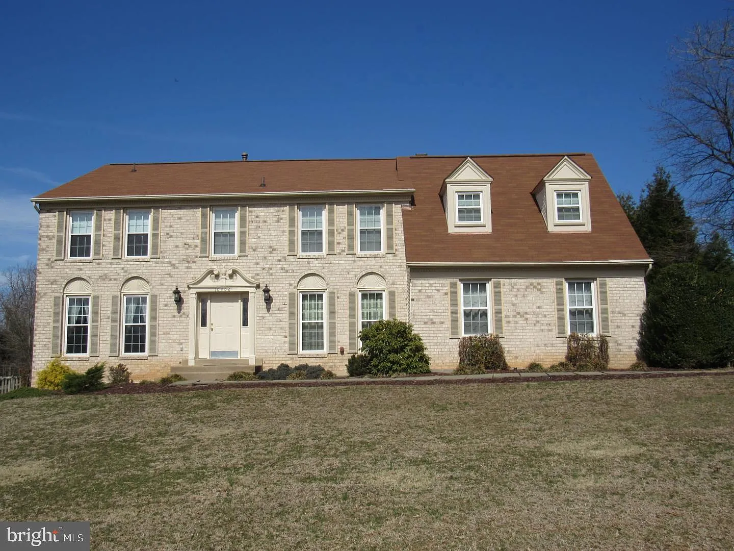 4 bed, 3.5 bath, 3583 sqft, $5,475 — Photo 1