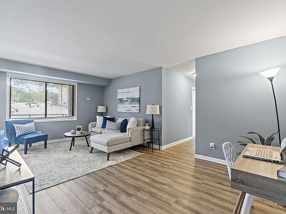 4th image of 6435 Richmond Hwy Suite 203