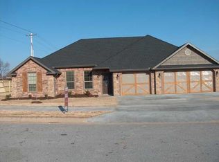 6101 SW Osage St, Bentonville, AR 72712