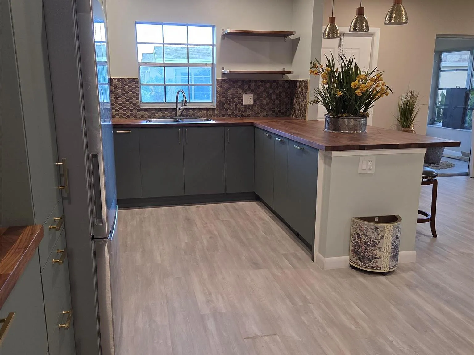 2 bed, 2.0 bath, 1186 sqft, $2,000 — Photo 4