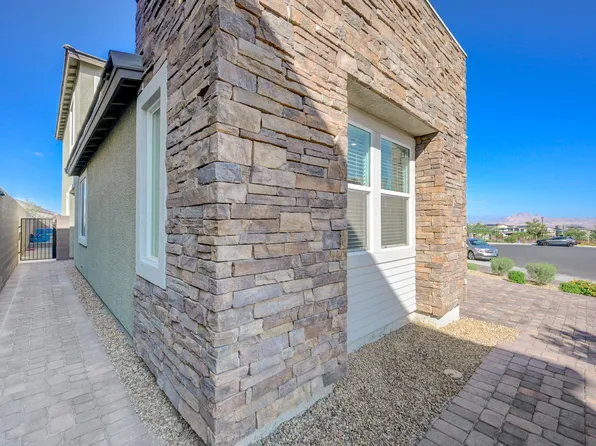 293 Mount Langley St Unit B, Henderson, NV 89015