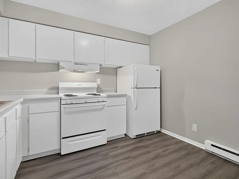 Willow Knolls Apartments — Photo 52