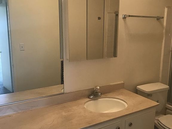 2nd image of 114 S Gramercy Pl APT 307