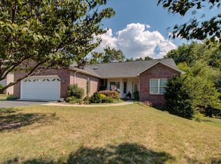 1720 McMillian Ct NW, Roanoke, VA 24019