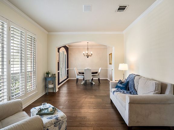 3rd image of 1714 Montura Ln