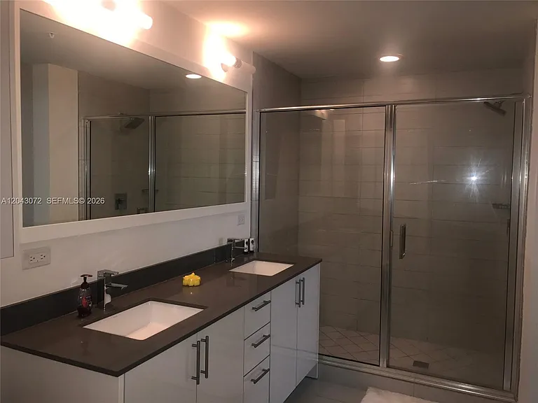 999 SW 1st Ave #2806 — Photo 4