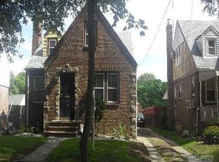 11405 180th St, Addisleigh Park, NY 11434