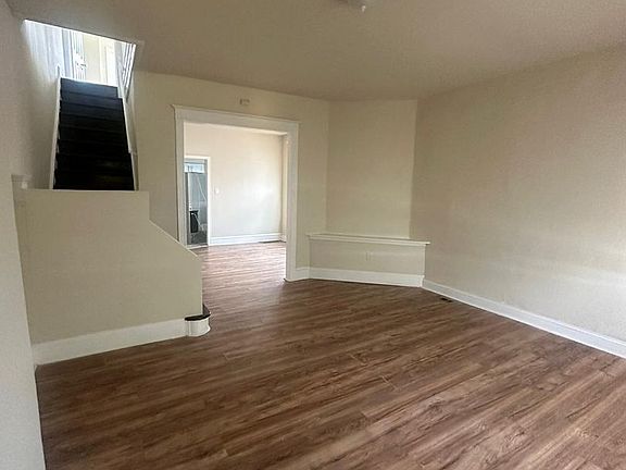 5th image of 6568 Limekiln Pike