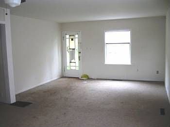 2nd image of 705 SW 3rd Pl