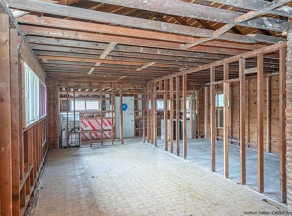3rd image of 2 Scarselli Ln