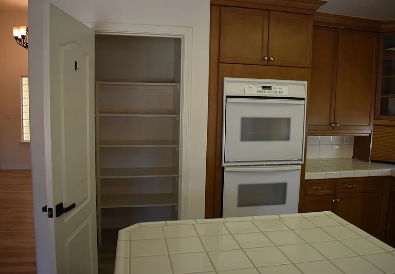 6310 Diamond Ct — Photo 14