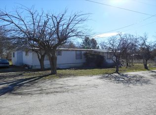 196 1st St S, Notus, ID 83656