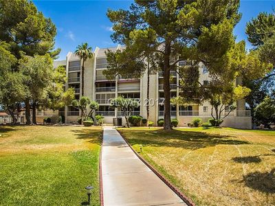 725 N Royal Crest Cir UNIT 218, Paradise Town, NV, 89169