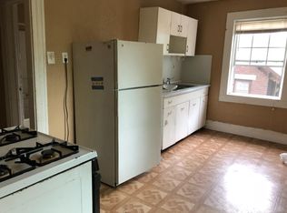 479 W State St APT 2, Sharon, PA 16146