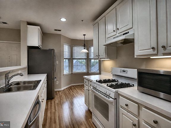 2nd image of 25340 Lake Mist Sq Unit 301
