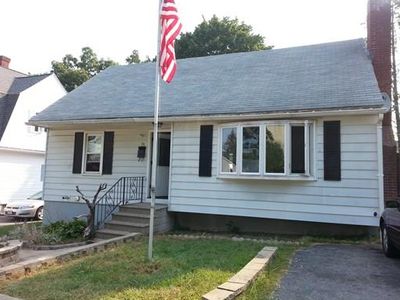 35 Rena St, Worcester, MA, 01604