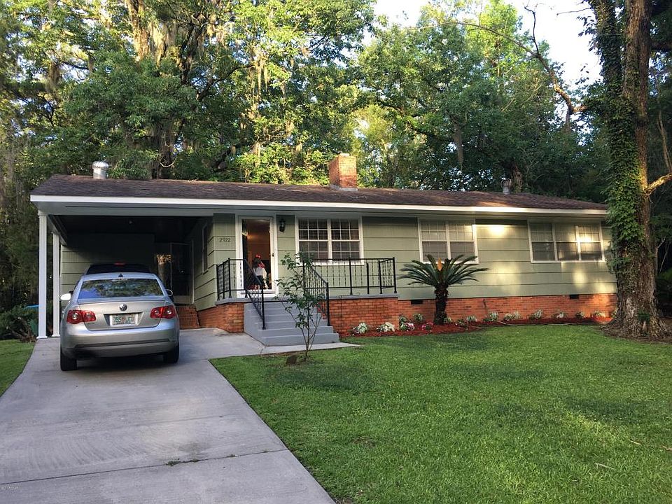 1st image of 2922 Dogwood St