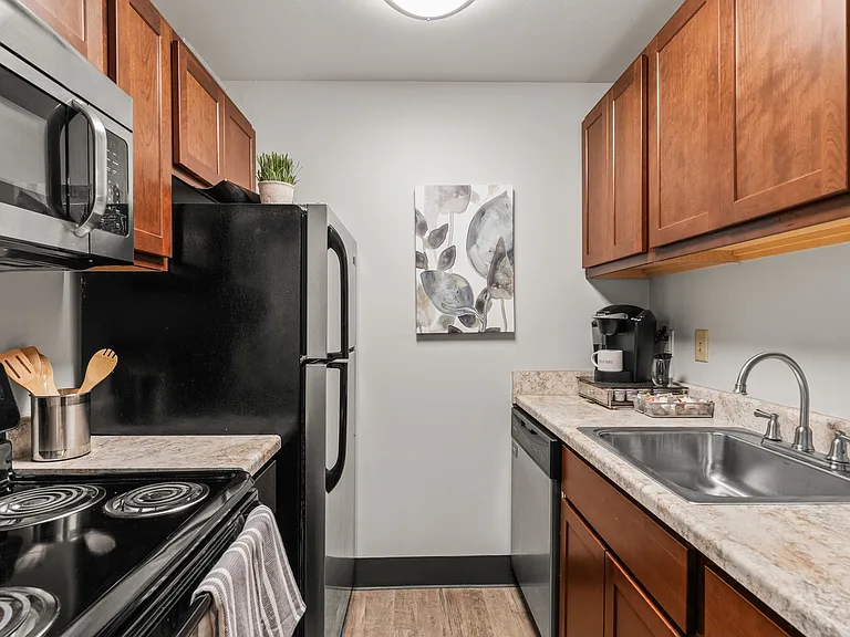 Valley View Apartments Kitchen