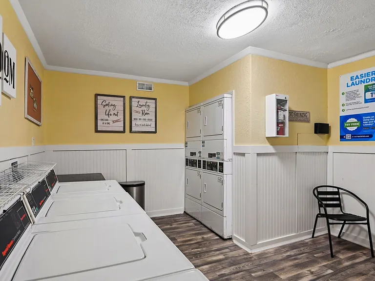 Forest Ridge Apartments — Photo 29