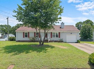 1709 Sandy Pines Ct, Chesapeake, VA 23321