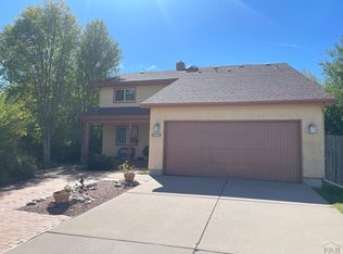216 Bridle Trl, Pueblo, CO 81005