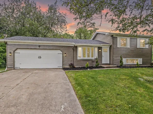 57372 Arabian Dr, Goshen, IN 46528