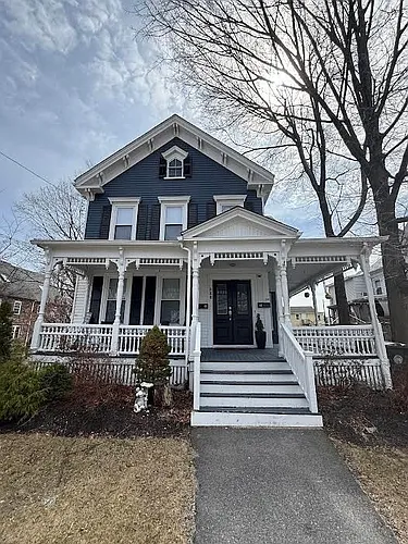 130 Elm St #2 Photo 1