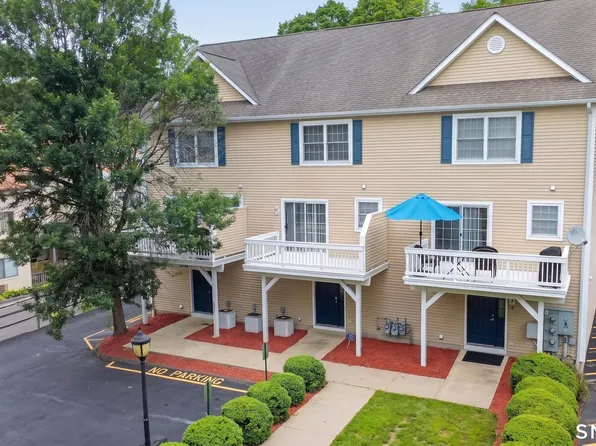 29 Town Hill Avenue #7, Danbury, CT 06810