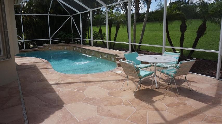1st image of 11246 Mainsail Ct