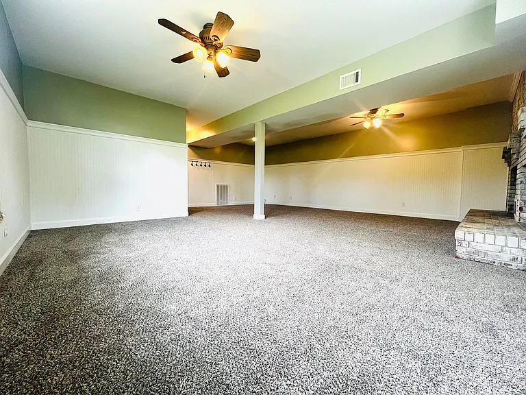 5009 Jackson Ln — Photo 11