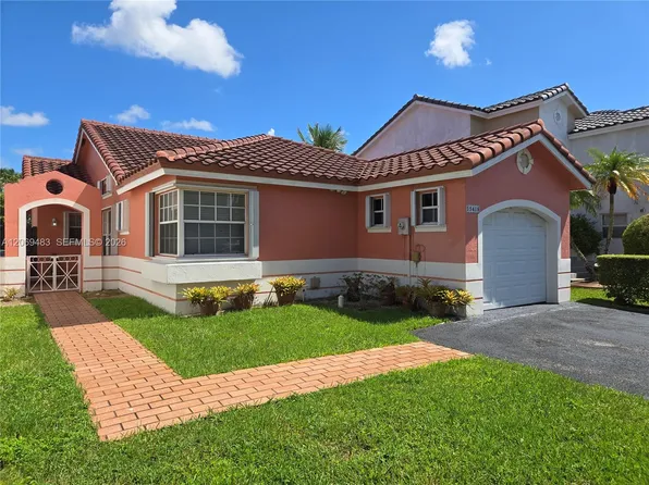 15416 SW 50th Ter, Miami, FL 33185
