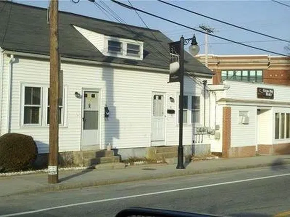 110-114 E Main St, West Warwick, RI 02893