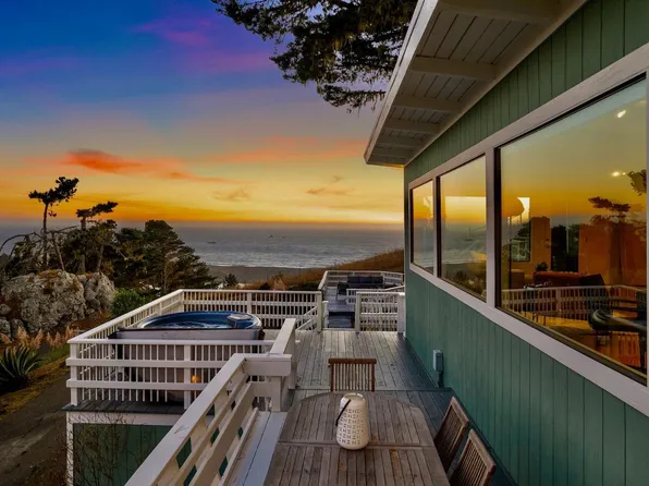 10908 Rock Point Drive, Jenner, CA 95450