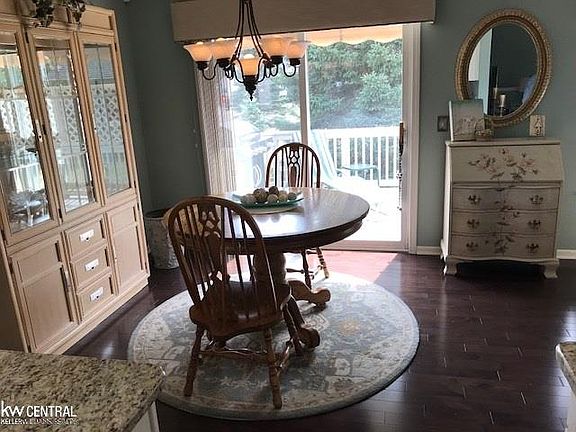 4th image of 5834 Ortman Dr