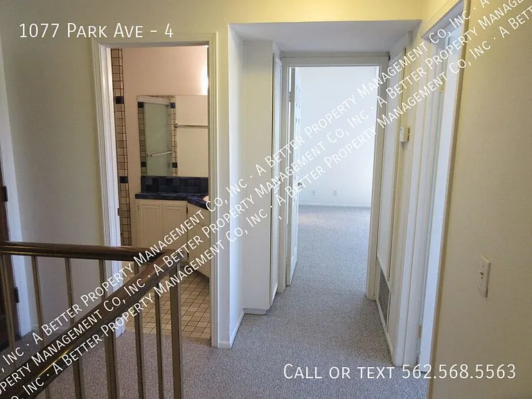 1077 Park Ave #4 — Photo 6