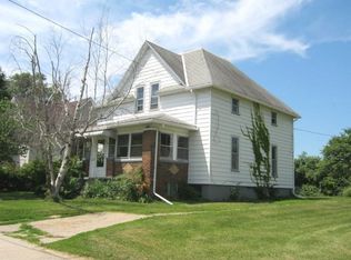 225 N Boss St, Kewanee, IL 61443