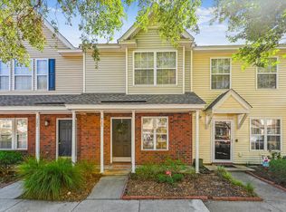 525 Tayrn Dr, Charleston, SC 29492