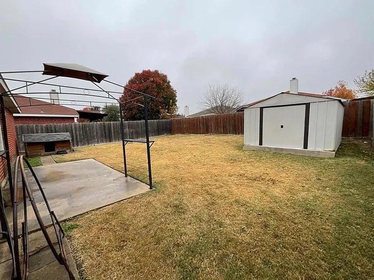1035 Port Sullivan Dr — Photo 13