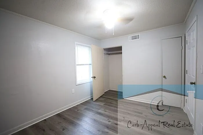 717 Ellis Ave #717 — Photo 7