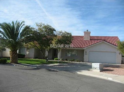 3rd image of 813 Reveille Ct