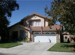 7580 Dumond Ave, Fontana, CA 92336