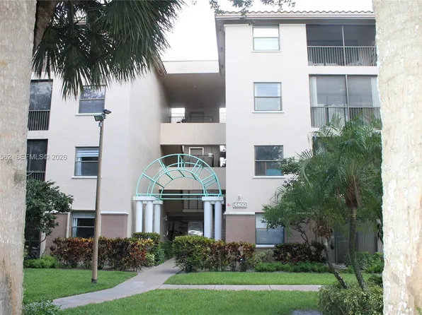 4400 NW 30th St APT 326, Coconut Creek, FL 33066