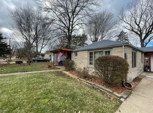 305 S McKinley Ave, Champaign, IL
