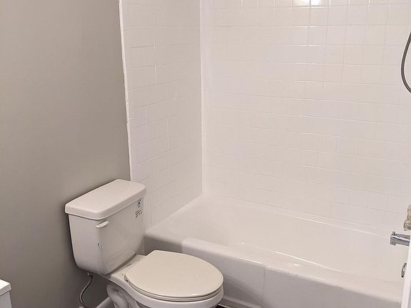 4th image of 1653 S Braddock St #1
