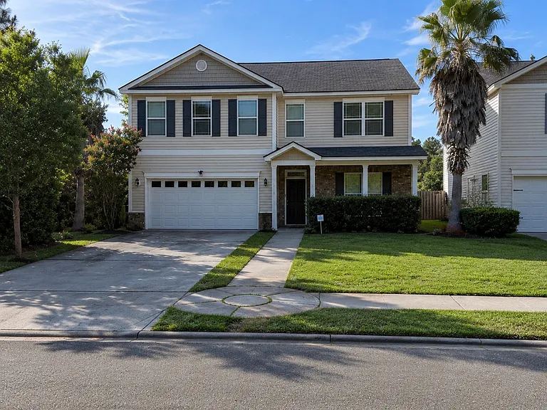 110 Spring Lakes Dr — Photo 1