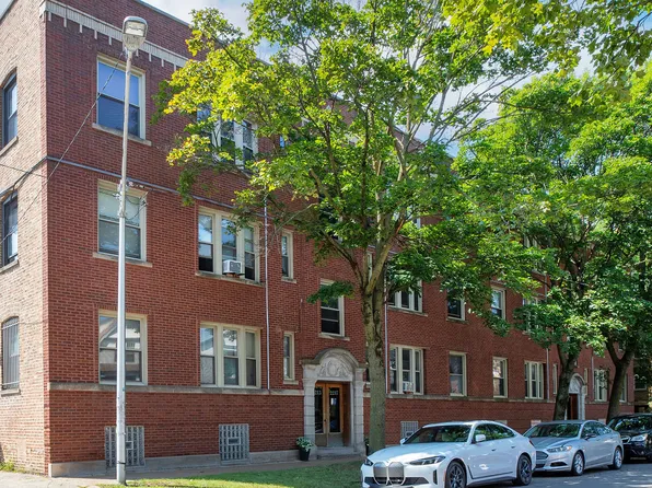 2217 W Ainslie St #2, Chicago, IL 60625