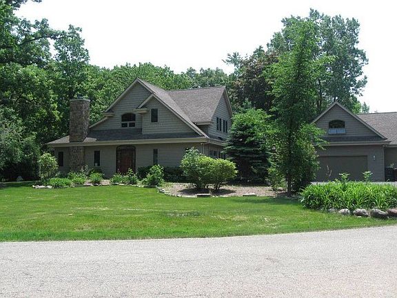 2nd image of 1724 Glenmore Dr