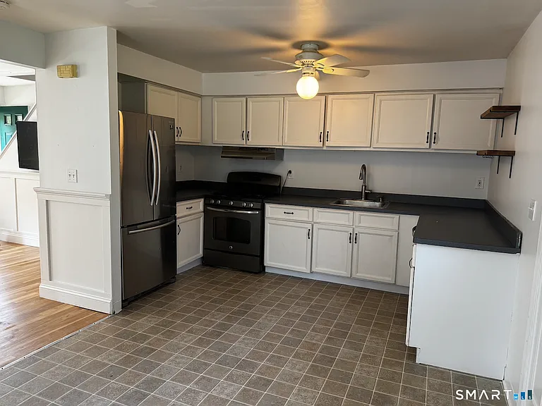 245 Sunnyridge Ave #15 — Photo 6