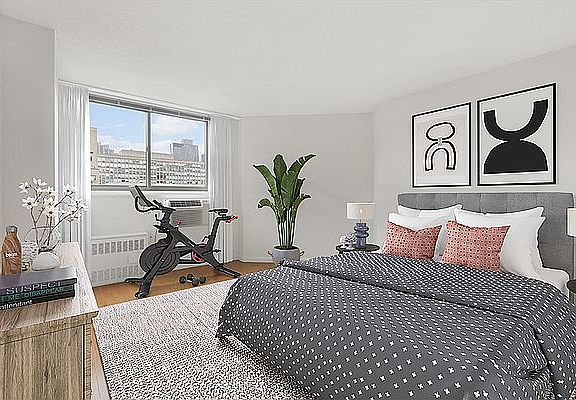 4th image of 484 2nd Ave APT 16A